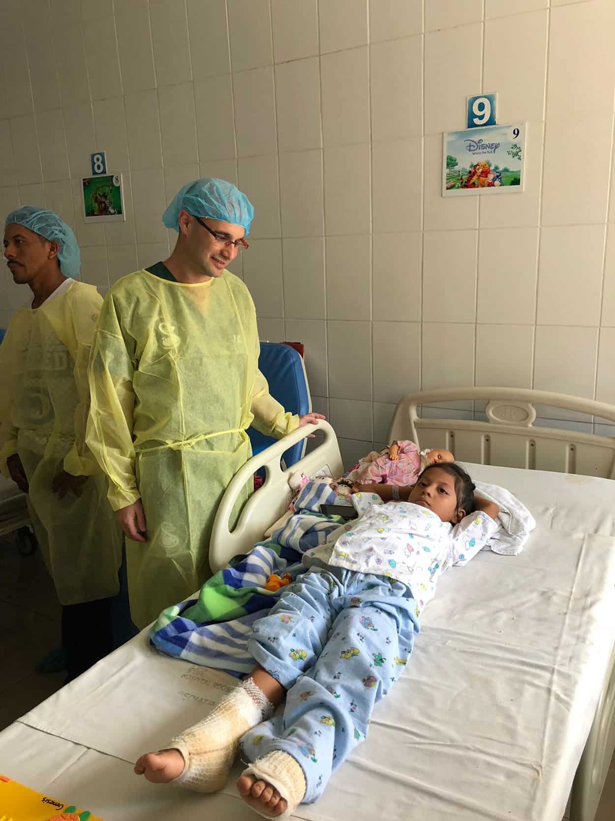 רופא מרמב"ם יצא עם המשלחת הישראלית לאזור האסון בגוואטמלה