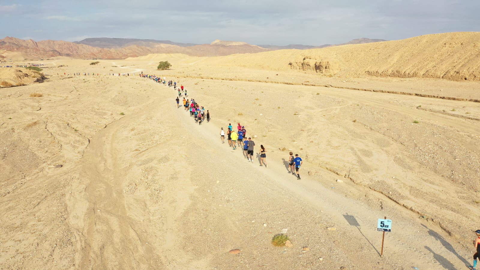 אילת: מרתון מדברי בהשתתפות רצים מהארץ ומחו"ל