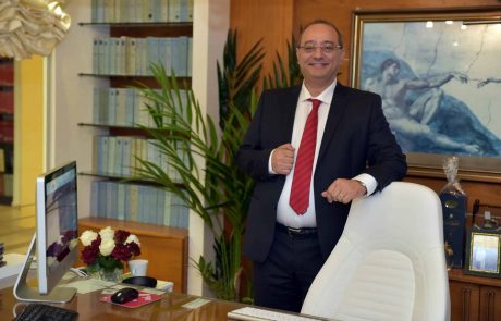 תביעה: הכל בגלל ה"דשא הסינטטי" שהונח במגרש