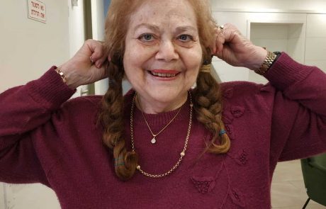אחרי 73 שנים : תרומת שיער לחולות סרטן