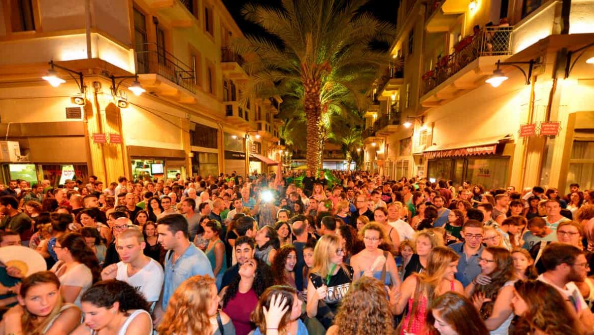 חיפה: המועצה אישרה פתיחת עסקים במקומות מסוימים עד 03.00 בלילה