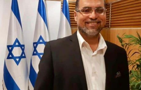 פתיחת שנת הלימודים בביה"ס בטמרה: הנפת דגל ישראל