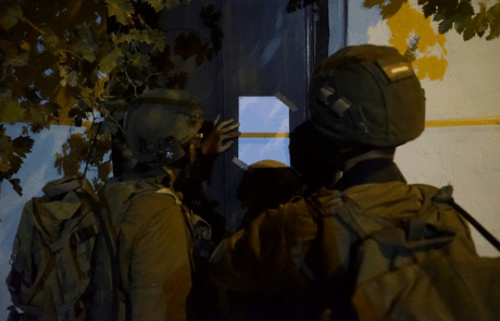 כוחות הביטחון עצרו מבוקשים תפסו נשקים וכספי טרור ביהודה ושומרון